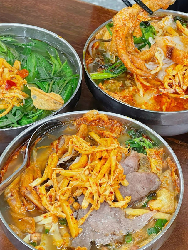 Slurp for Less: Zhou Cheng Zhi’s Luosifen in the Heart of Guangzhou