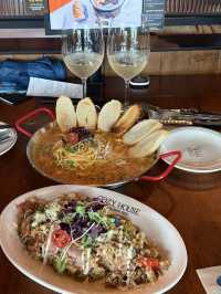 Loved for it's Cozy Vibe, Diversed Menu and Affordable Prices.