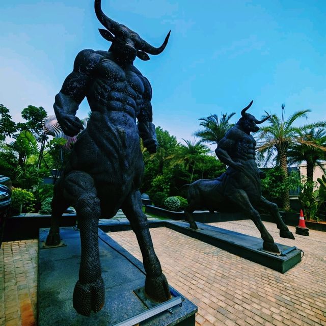MOAI Hyderabad: A 24,000 Sq. Ft. Island-Inspired Culinary Oasis
