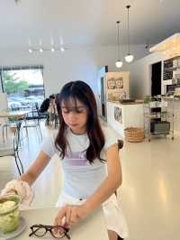 Haustable Cafe