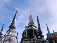 เจดีย์ยอดทองคำ วัดพระมหาธาตุวรมหาวิหาร