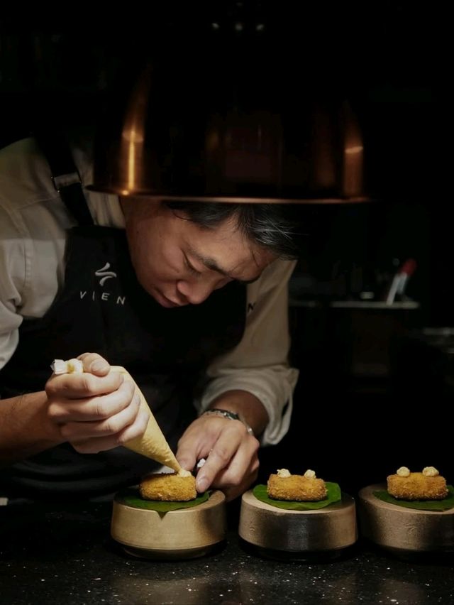 Vien Dining