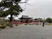 【平等院 鳳凰堂｜10円玉にも刻まれた、日本の美の象徴】