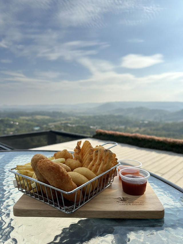 Phukaew Peak Cafe เขาค้อ