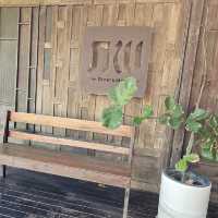 ภพ the riverside cafe 🌊🌿🍃