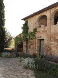 トスカーナのアグリツーリズモ　agriturismo poggio il castellare