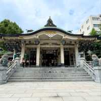 Springtime at Namba Yasaka Shrine