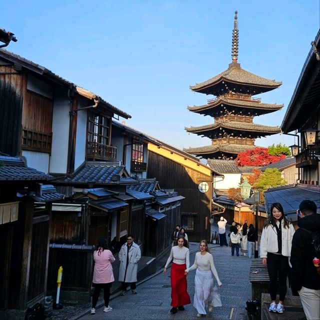 The Yasaka Pagoda Spot