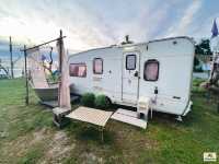 White House Beach Camping Caravans
