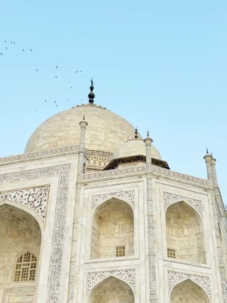 A Once-in-a-Lifetime Visit to the Miraculous White Marble Mausoleum: The Taj Mahal