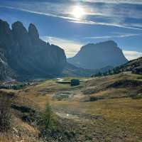 🏔️ *Dolomites Adventure: Where Alpine Majesty Meets Italian Dolce Vita* 🌿🍝