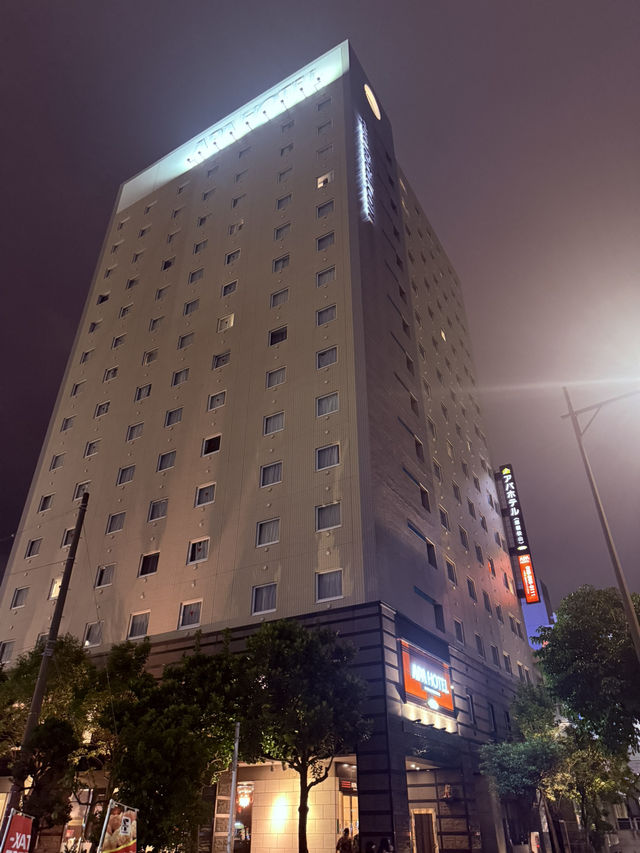 沖繩｜縣廳站步行五分鐘 緊湊房型CP值超高的飯店