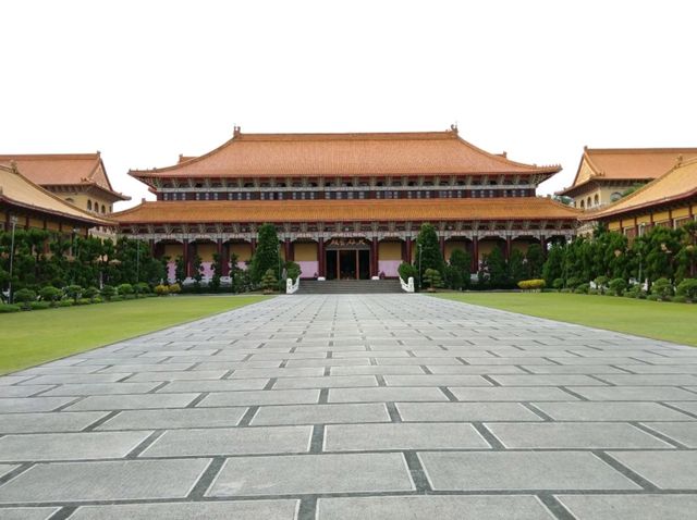 高雄--南台灣交通樞紐