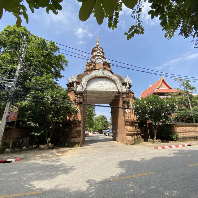 🌿🛕 วัดชัยมงคล เชียงใหม่ – ไหว้พระ ปล่อยปลา
