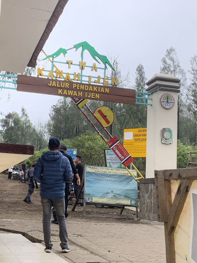 【Mt. Ijen 🌋💙火山之心的藍焰奇遇】