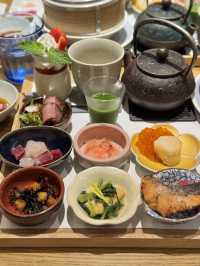 【大阪/梅田】“一汁六菜”定食がいただける地下食堂