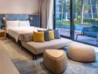 Crowne Plaza Changi Airport 