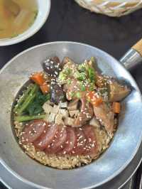บ้านเฮง ร้านอาหารเช้าและของฝากในเมืองขอนแก่น