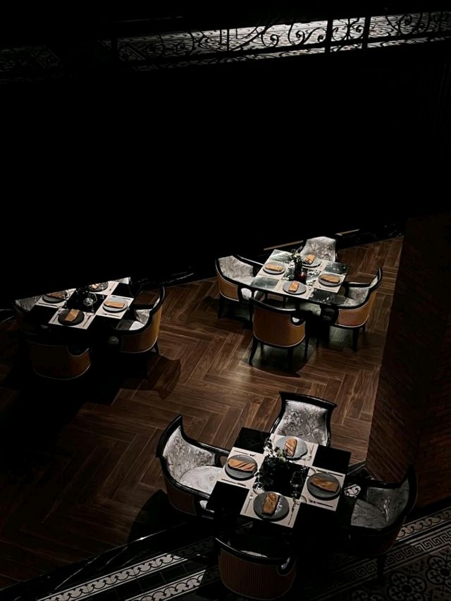 Moca Dining