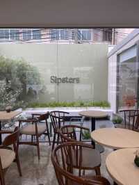 SIPSTERS Coffee Bar Space ☕️ คาเฟ่ลาดพร้าว