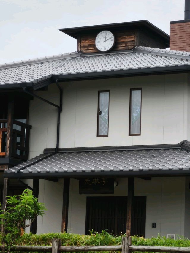 柳川真係俾河道環繞嘅一個地方