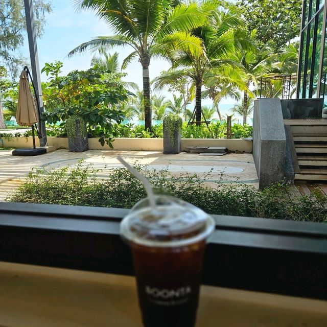 Cafe Boonta by the beach in Phang Nga province