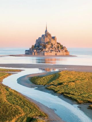 Mont Saint-Michel: A Millennium Pact of Tides and Faith