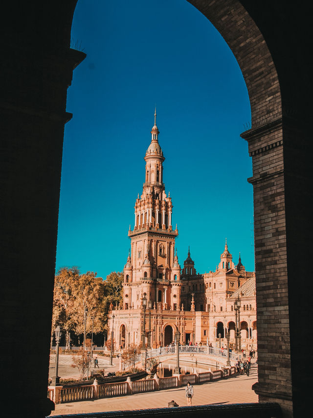 A Historic Jewel – My Afternoon at Plaza de España, Seville