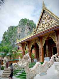 วัดถ้ำเขาย้อยเพชรบุรี
