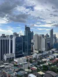 🇵🇭 Half a Day in Manila: From Colonial Streets to Coastal Malls 🏛️🌊🛍️