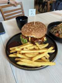 Kraffmen Cafe, Melbourne Vibes and Red Wine Ribs in George Town
