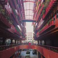 (เซี่ยงไฮ้) The Street of 1000 Red Jars