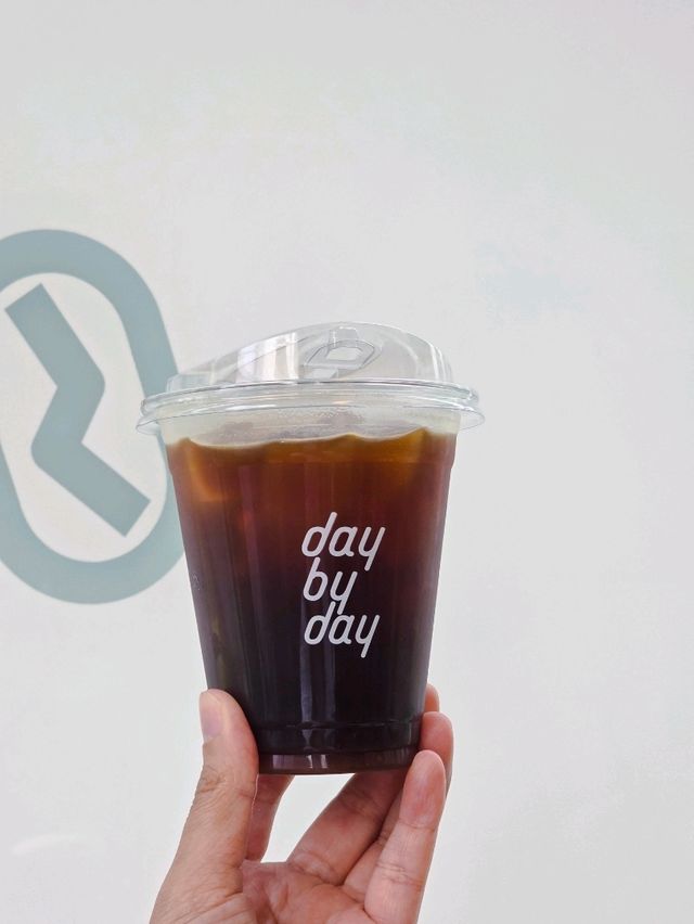 💚Day by day🌲  คาเฟ่บางแสน
