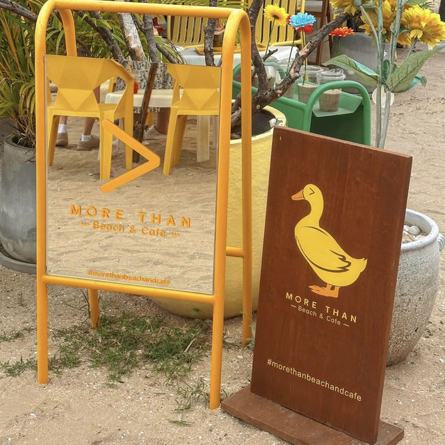 海辺で“映え”が止まらない！MORE THAN Beach & Cafeで極上チルタイム🇹🇭