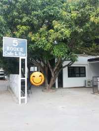 5 ROOKIE คาเฟ่ลับซอยเรวดี