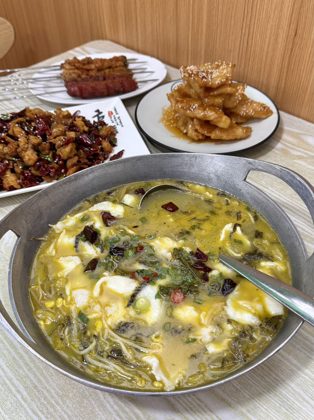 Sichuan, Hunan & Dongbei Signatures — All Under One Roof at Jia Xiang Chinese Restaurant