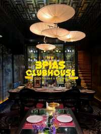 3Pias Club House