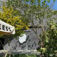 ☁️🍃 Bottomless Cafe – คาเฟ่เงียบๆ ที่เหมือนพักใจ