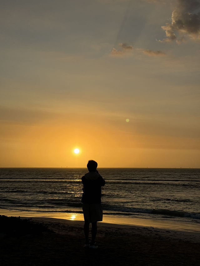 Golden Silence by the Sea — Discover Perth’s Hidden Sunset Gem 🌞🌊