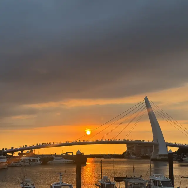 淡水半日遊｜慢步時光中的小確幸