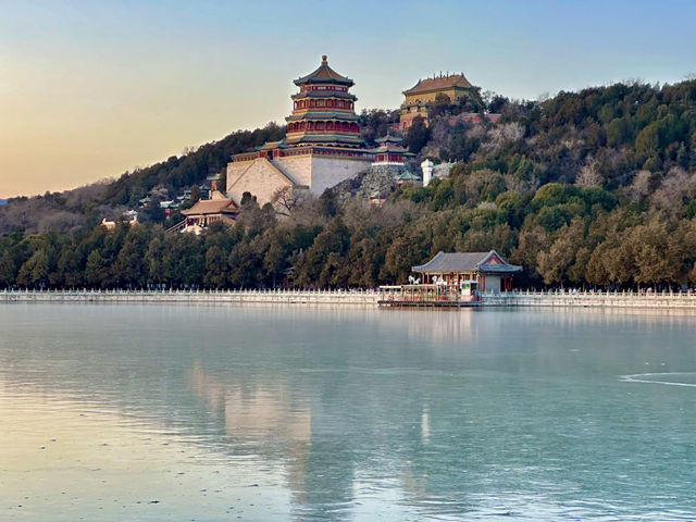 Stone, Water, and Majesty – The Iconic Seventeen-Arch Bridge of the Summer Palace