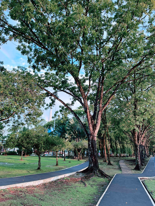 Discover the Beauty of Garden Park MBKS, Kuching’s Lush Green Escape