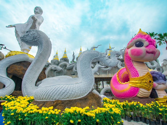 ไปไหว้ชมพญานาค ที่ลำลูกกาคลอง8 ปทุมธานี