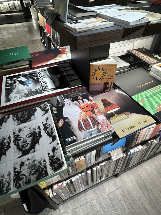 【東京・麻布台ヒルズ】京都の「大垣書店」初の東京店