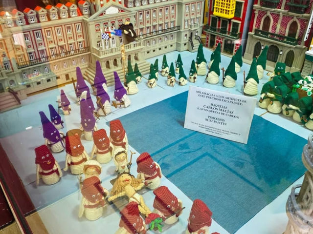 Historic Port and Coastal Walks Historic Port and Coastal Walks