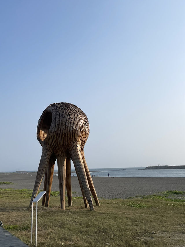 가오슝 ‘旗津 彩虹教堂’ 포토스팟 — 바다·빛·프레임이 만드는 한 컷 🌈🌊 가오슝 ‘旗津 彩虹教堂’ 포토스팟 — 바다·빛·프레임이 만드는 한 컷 🌈🌊