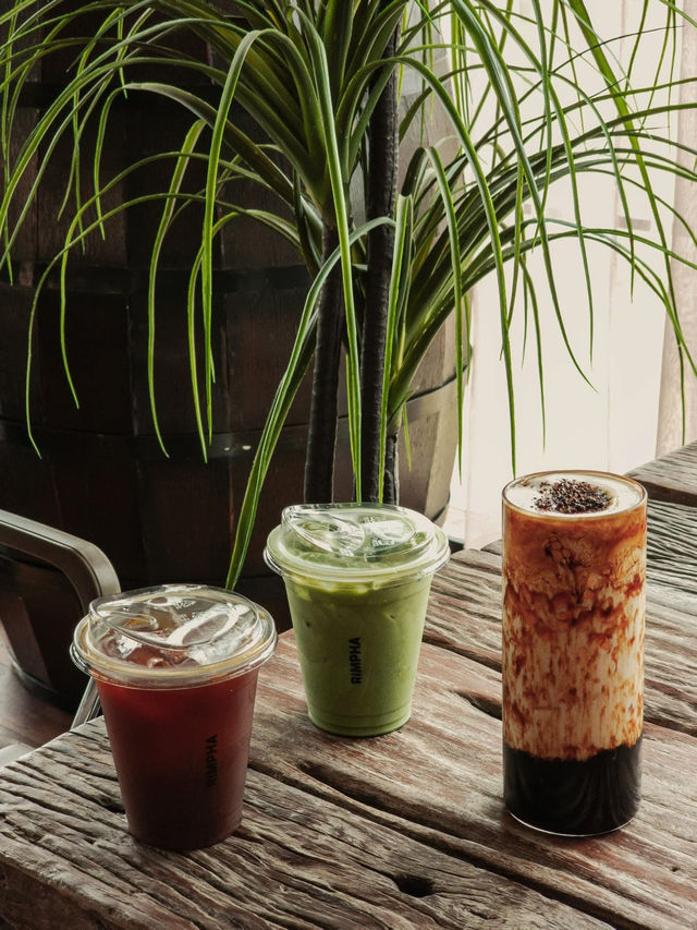 Rimpha Chomview Café 