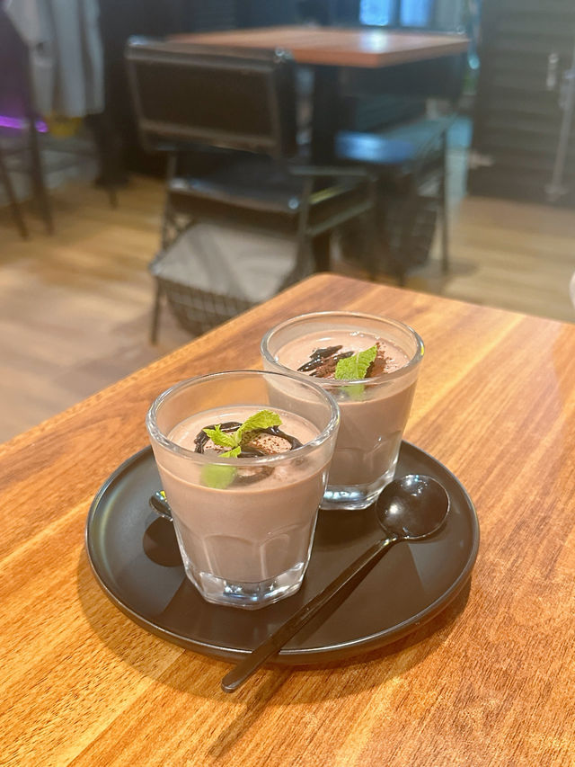 威靈頓牛柳酥皮香滑之選  