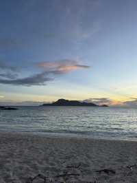 【沖縄・阿嘉島】透明度抜群の隠れ家ビーチ「ヒズシビーチ」🏖️🌊🐠