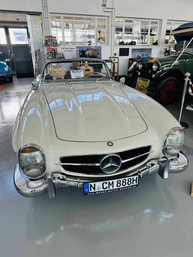 德國紐倫堡MERKS MOTOR MUSEUM (Nostalgie und Oldtimer)